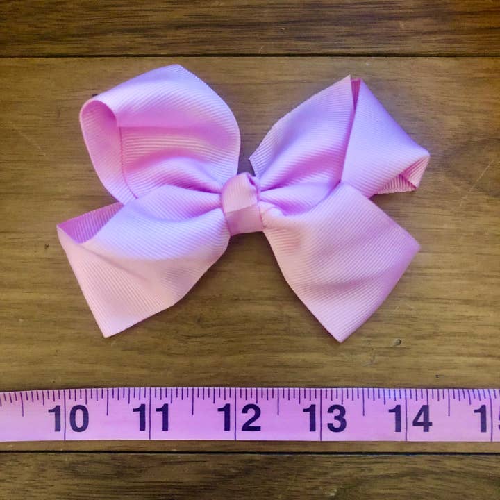 Wellington Design Co. - Wholesale Hair Bow - Kids - Medium Ribbon Bow 4"3
