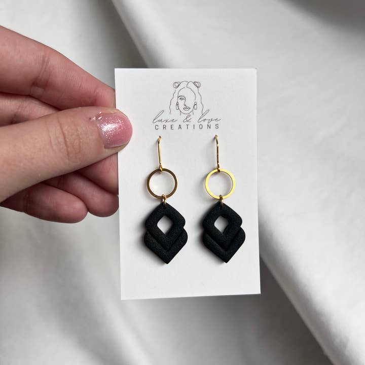 Collection Neutrals - Pendentifs arrondis pour la vente par Luxe and Love Creations