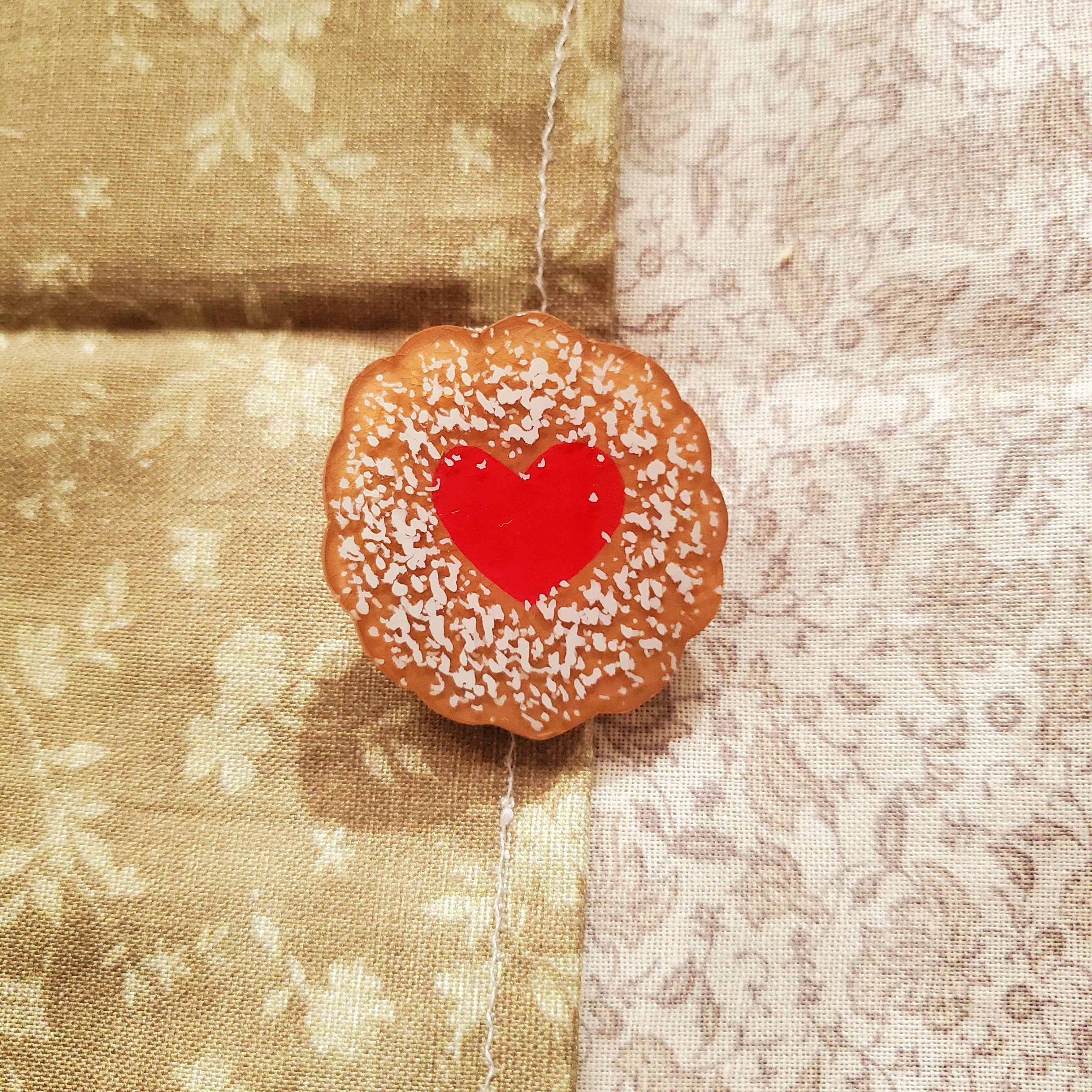 Wayward Leaves - Wholesale Lapel Pin/Button - Dessert Pins2