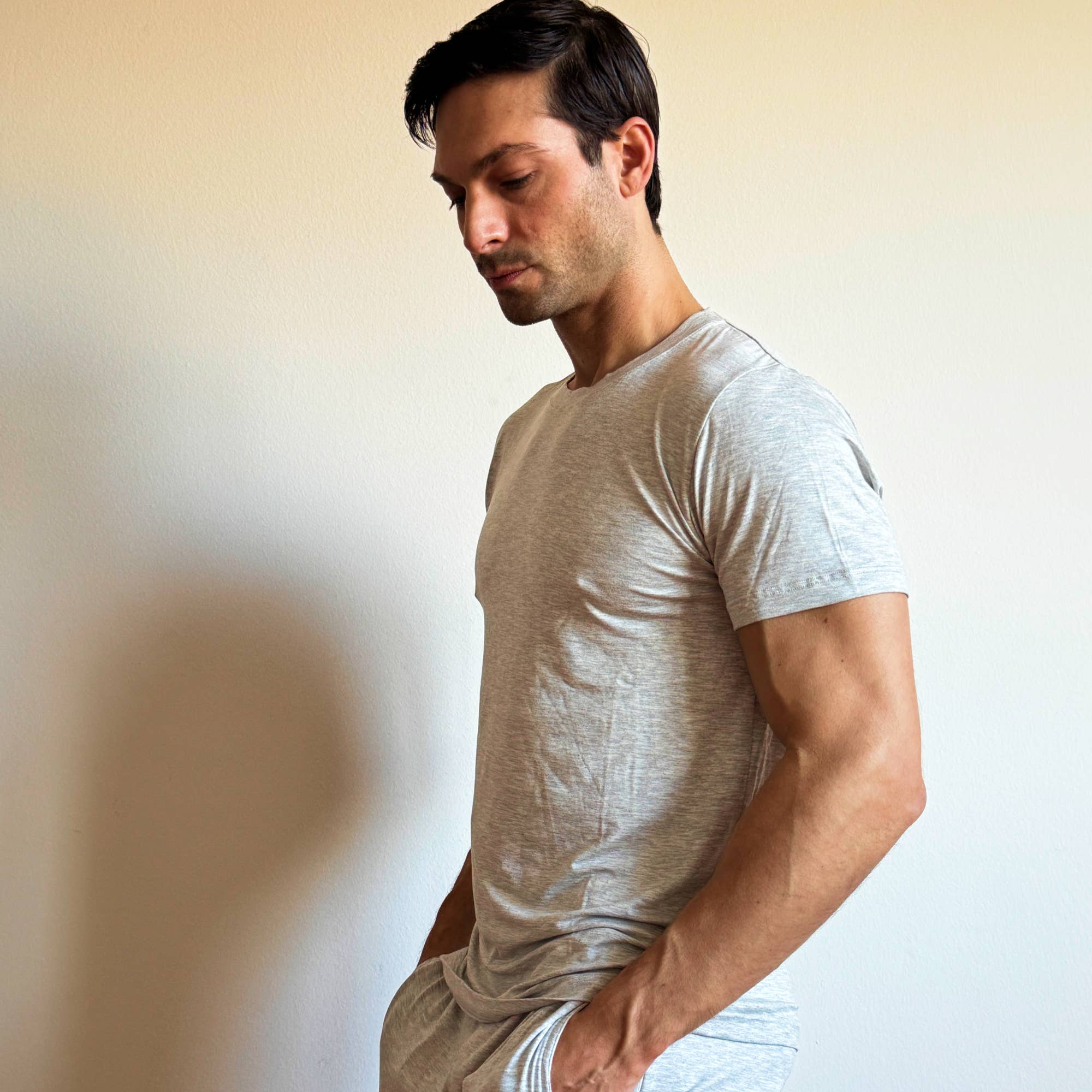 LNDV Milano - Vendita all'ingrosso Maglietta - Uomo - T-shirt La Nuova Dolce Vita4