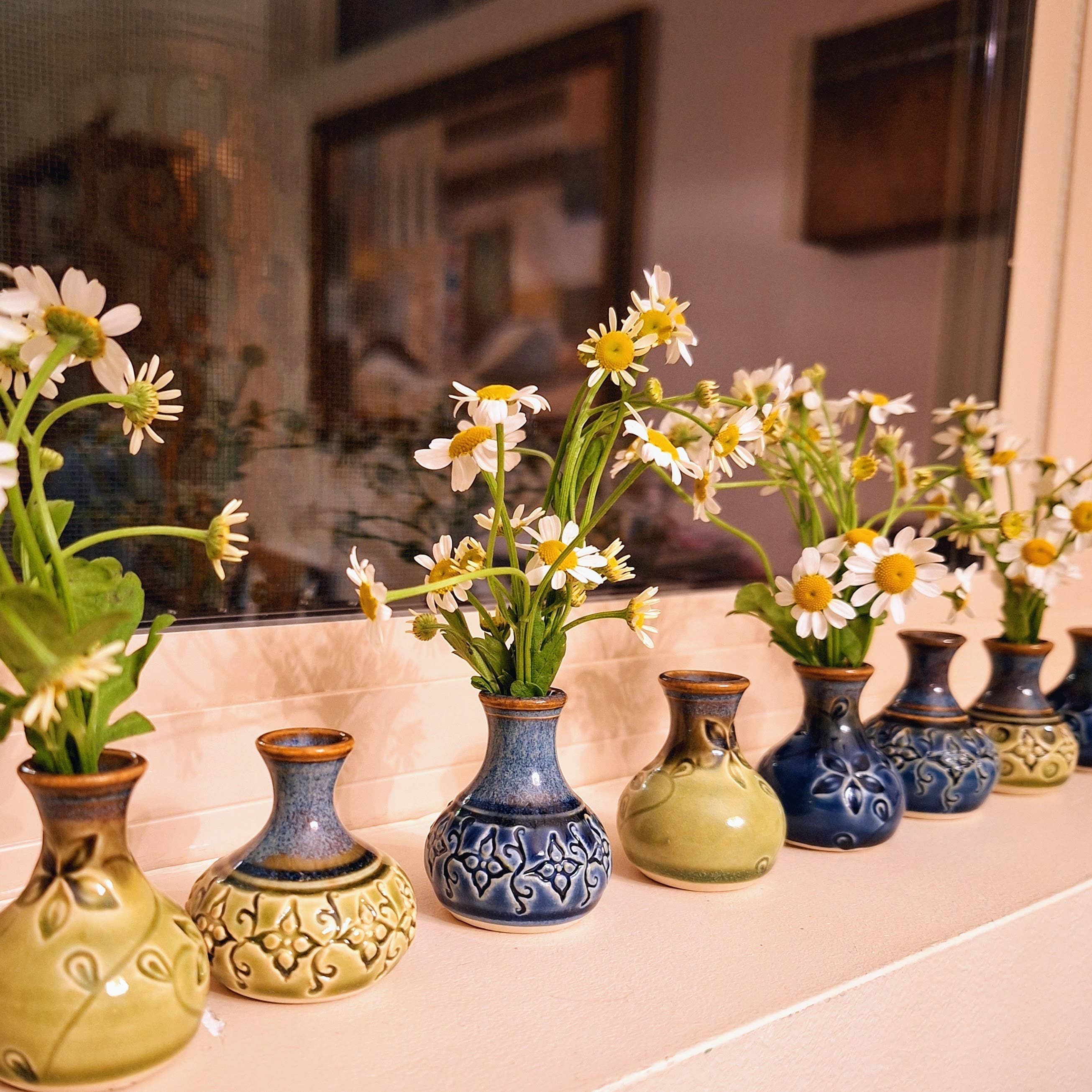 Plays in Mud Pottery - Wholesale Vase - Amphora Bud Vase w/flowers Table Decoration Made to Order8