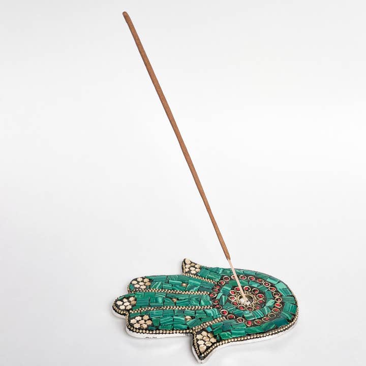 Artschatz LLC – wholesale Rökelsehållare – Grön Hamsa-hand Rökelsehållare för pinnar och koner1