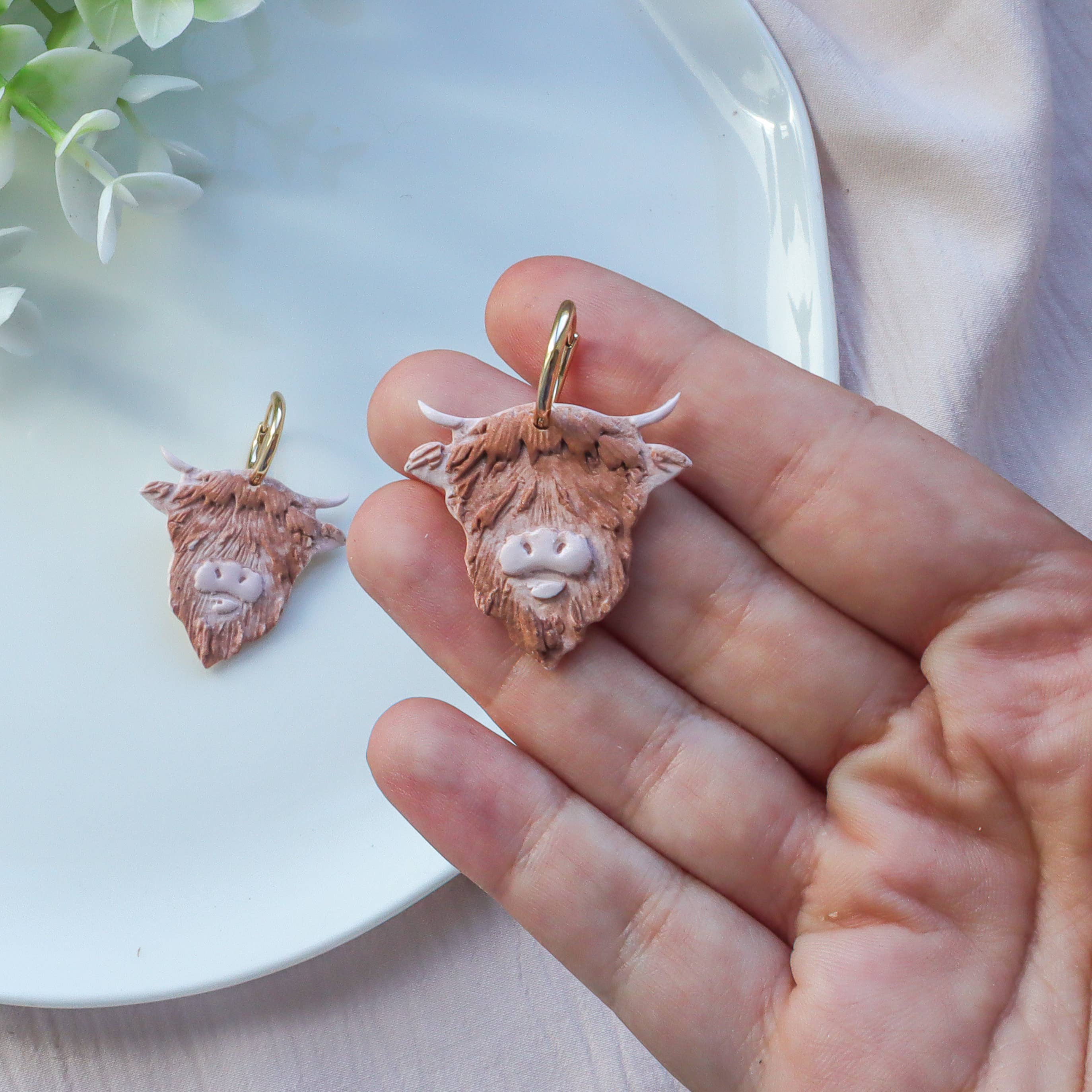 K's Craft House - Wholesale Hoop Earrings - Highland Cow Clay Hoop Earrings – Gold-Plated Huggie3