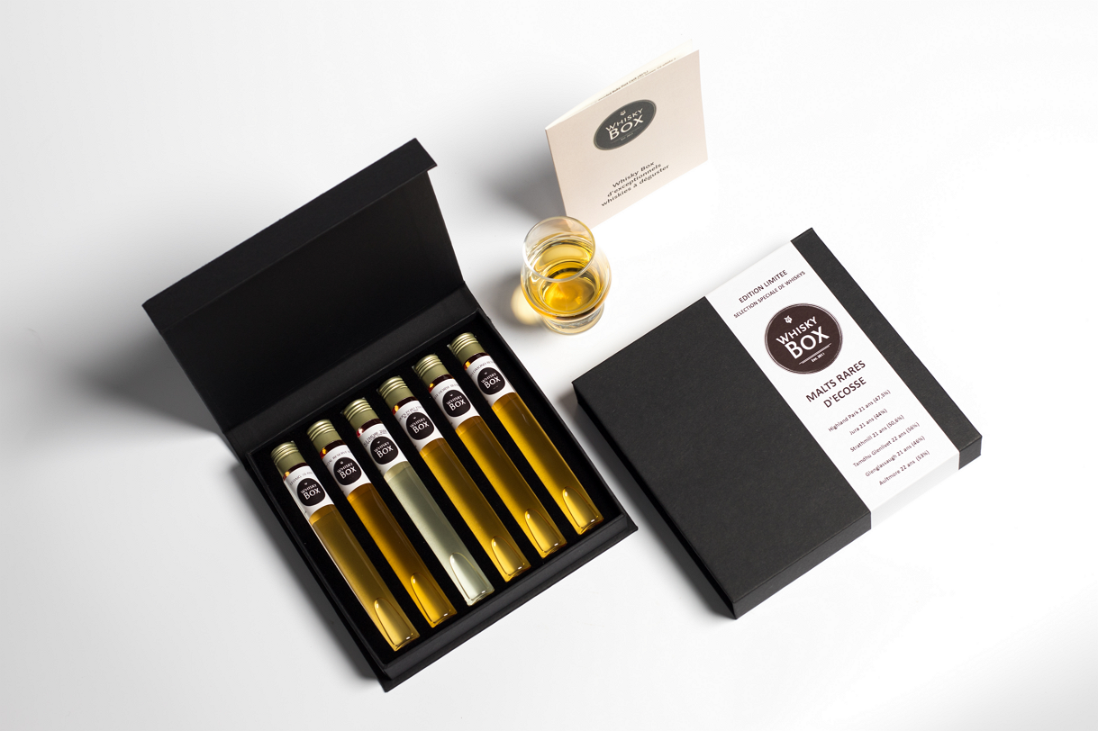 Whiskybox - Wholesale Whiskey - Tasting box of 6 Irish whiskeys3