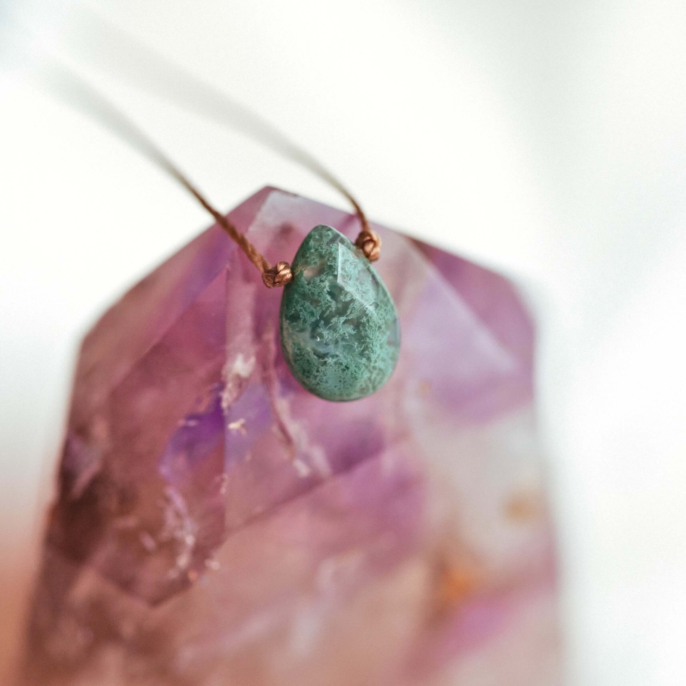 SoulKu – wholesale Hänge-/berlockhalsband – SoulKu Mossagat-halsband "Soul-Full of Light" för blomstring1