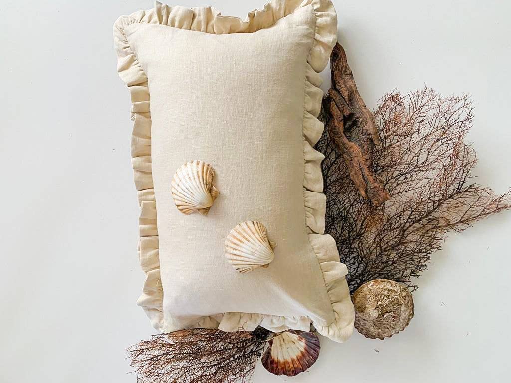 Mama and Tochter - Wholesale Throw Pillow Cover - Linen Lumbar Ruffle Cushion Cover - Oatmeal1