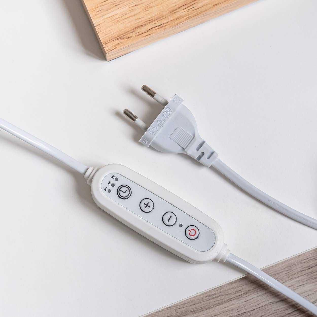 Flamingueo - Wholesale Accent/Desk Lamp - Candle warmer lamp (candle not included & EUROPEAN plug)4