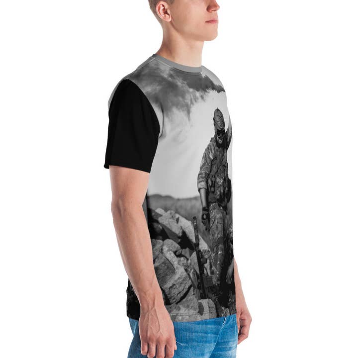 Soldat t-shirt för wholesale av Lykanian