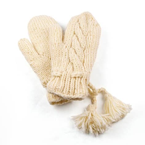 Brooke Mittens 05316 for wholesale by Nusantara Inc.