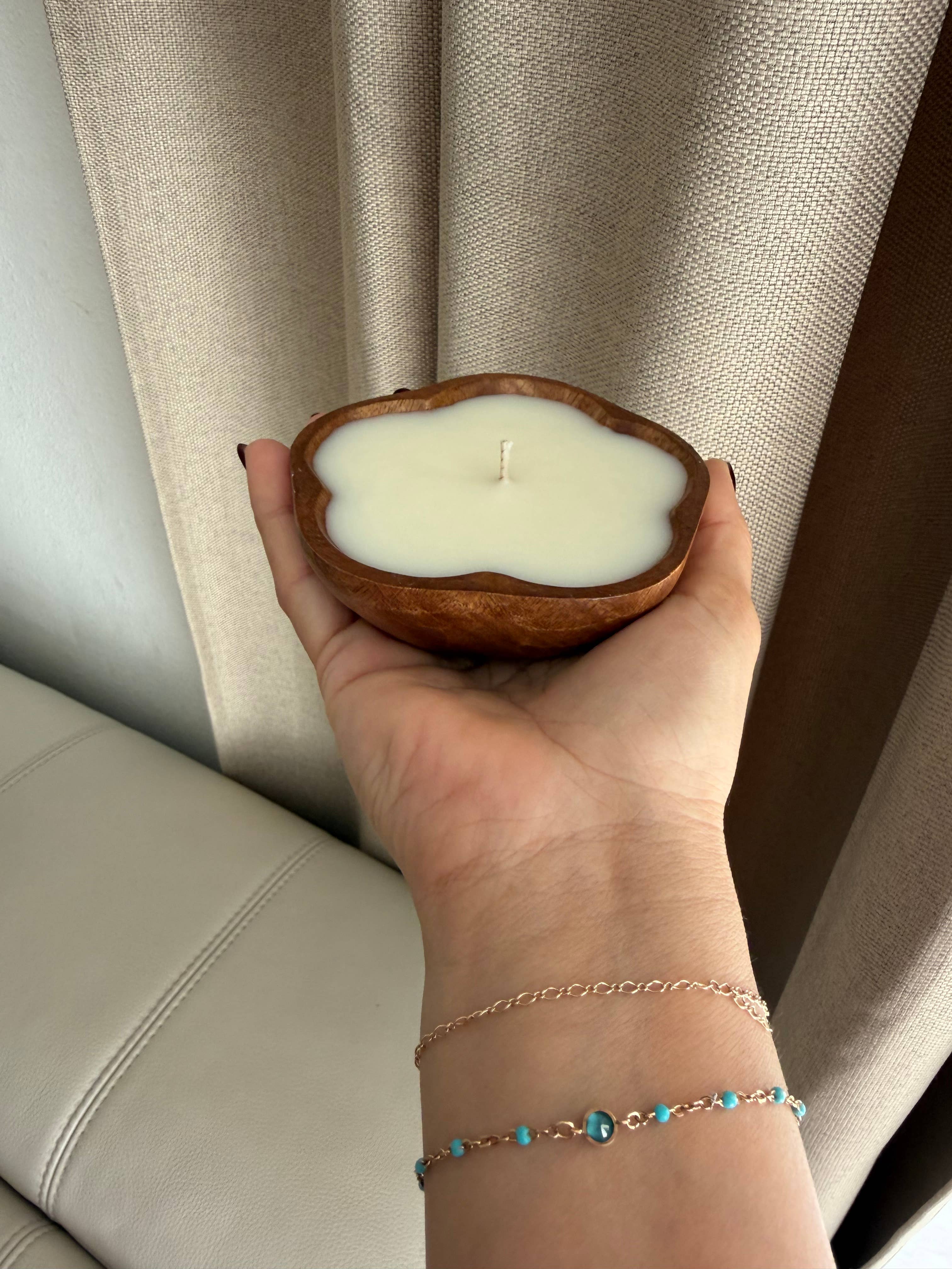 Candleglambyperry - Wholesale Novelty Candle - Flower shaped wood bowl candles4