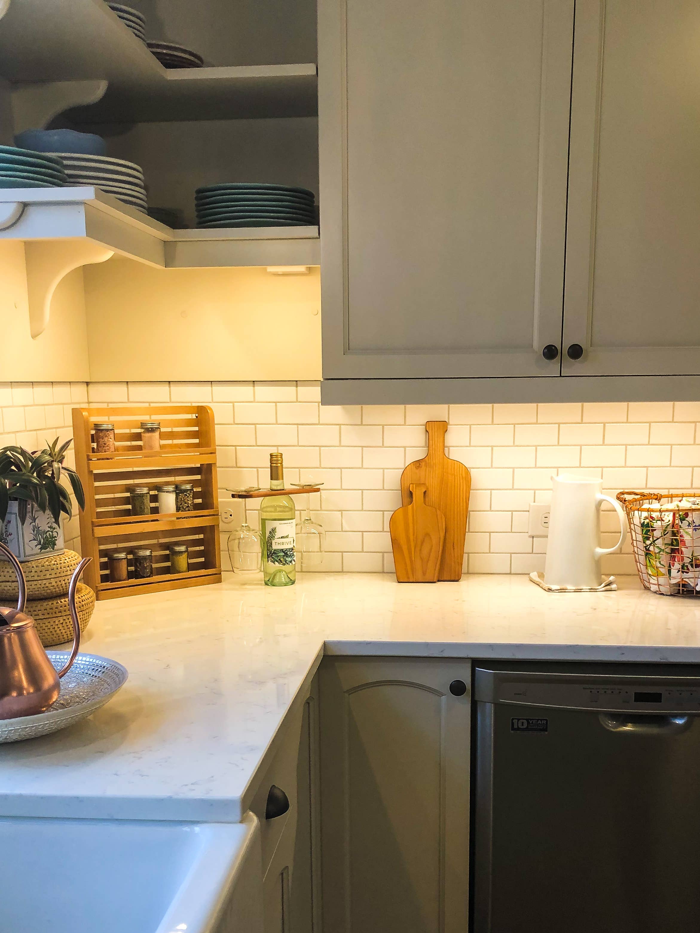 Out of the Woods of Oregon - Wholesale Cheese Board - Mini Wine Bottle Board - Plain2