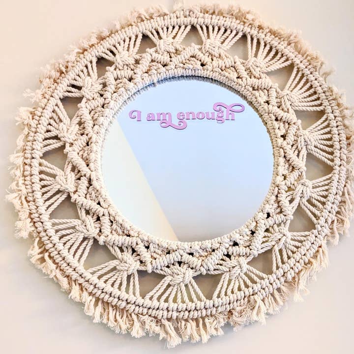 Prismatic Kitty – Engroshandel Vindues- og vægklistermærke – Jeg er nok spejlmærkat, Gælder med statisk klamring, Aftagelig, Lejervenlig, Gode vibes, Positive bekræftelser2