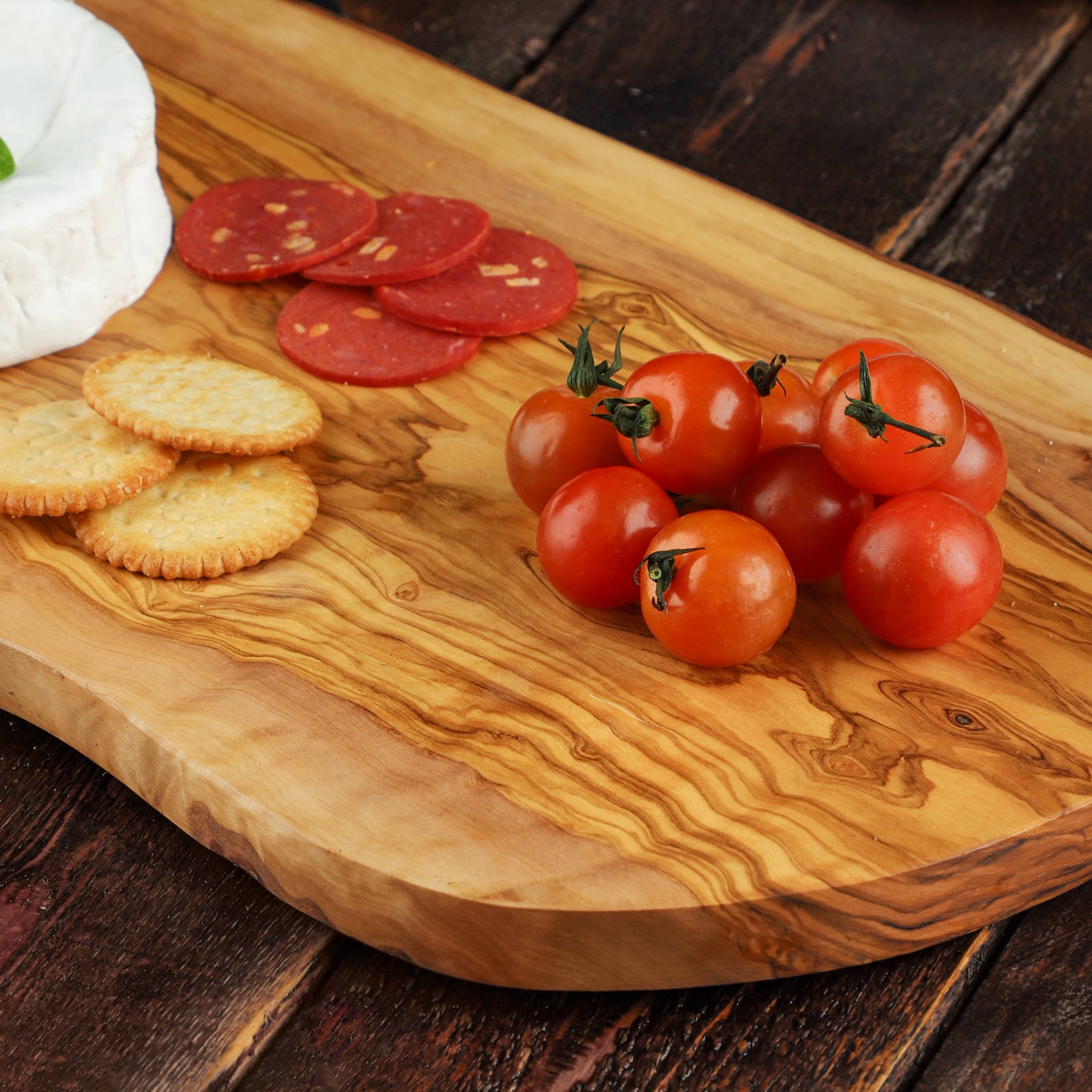 ArtisRaw Olive Wood - Wholesale Cutting Board - Live Edge Olive Wood Cutting Board | Rustic Board2