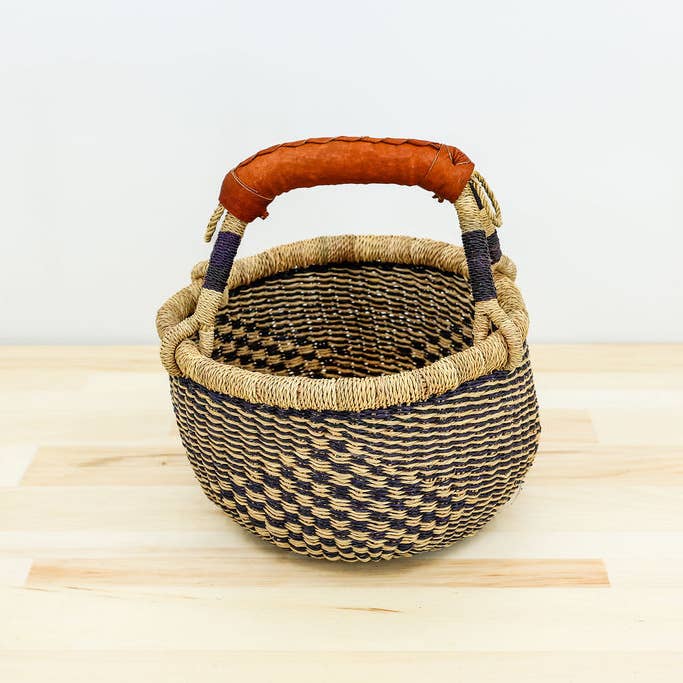 Gitzell FairTrade - Wholesale Basket - Market Basket Bolga Basket/, blue and natural