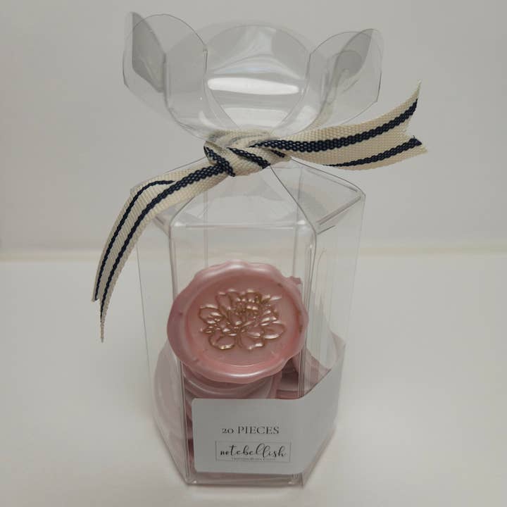 Historical Charm Wax Seals Blush Peony pour la vente par Notebellish