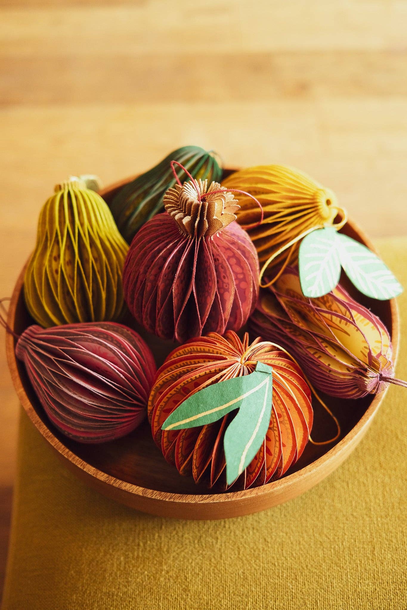 East End Press - Wholesale Ornament - Fig Honeycomb22