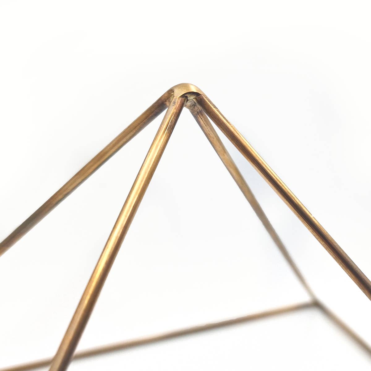 Shamans Crystal – wholesale Spiritual stone/crystal – Copper Pyramid 25cm Wide3