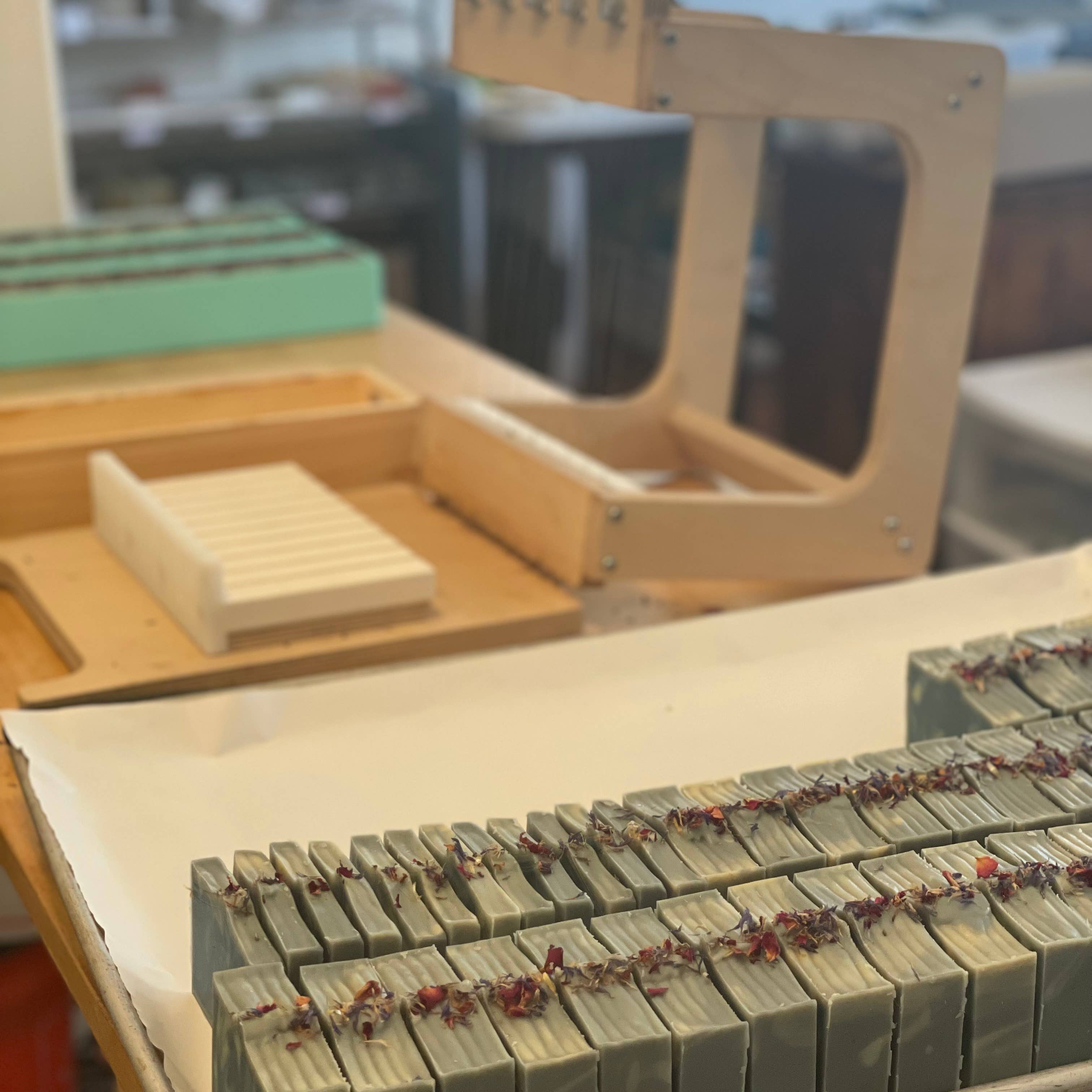 Kula Essentials - Wholesale Bar Soap - Maui Goat Milk Macadamia Soap - Maui Breeze4