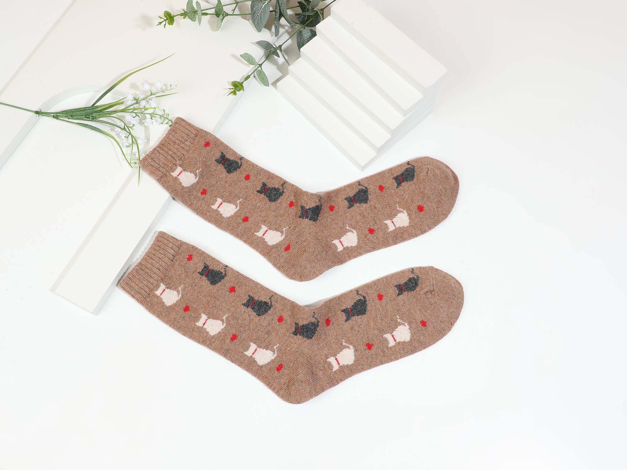 INES DELAURE – Großhandel Socken – Damen – Hohe Sockenpaare, Katzenmuster2