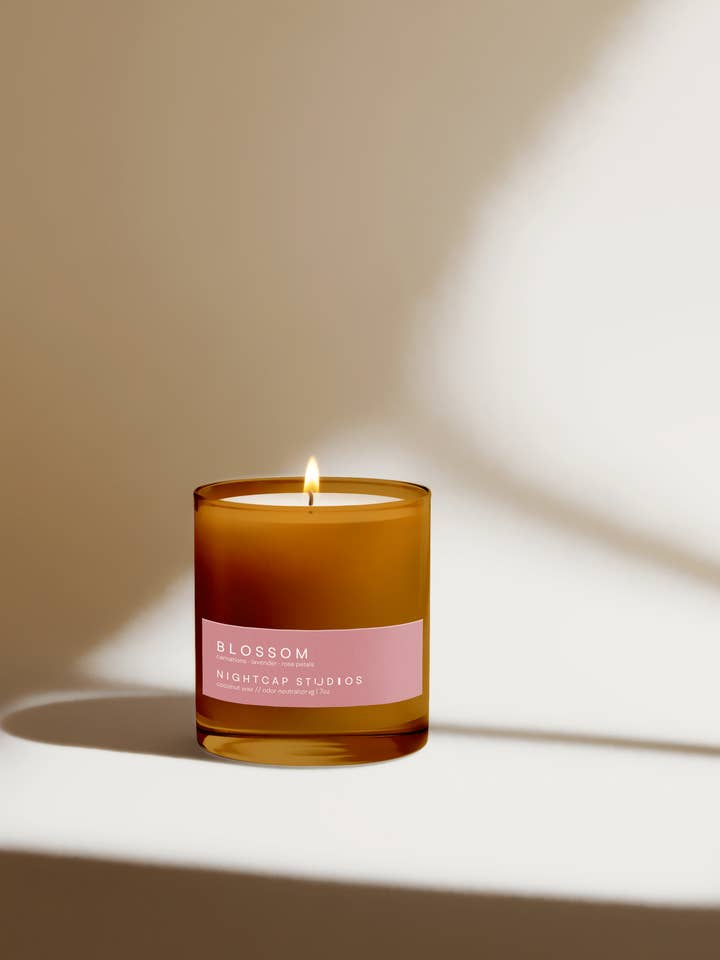 Fioritura per la vendita all'ingrosso da parte di Nightcap Studios