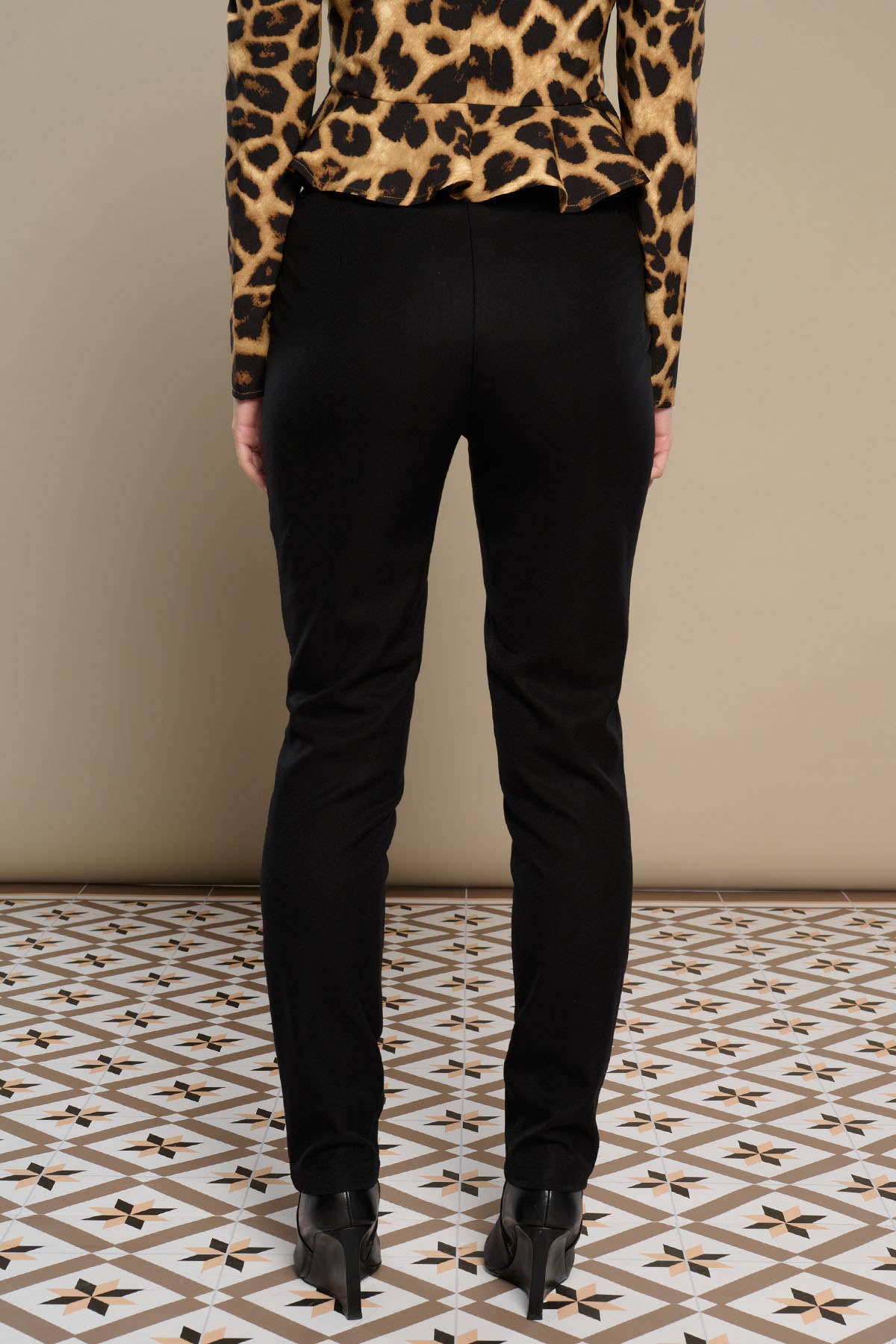 Noir PANTALON VALERIA en vente sur Faire4