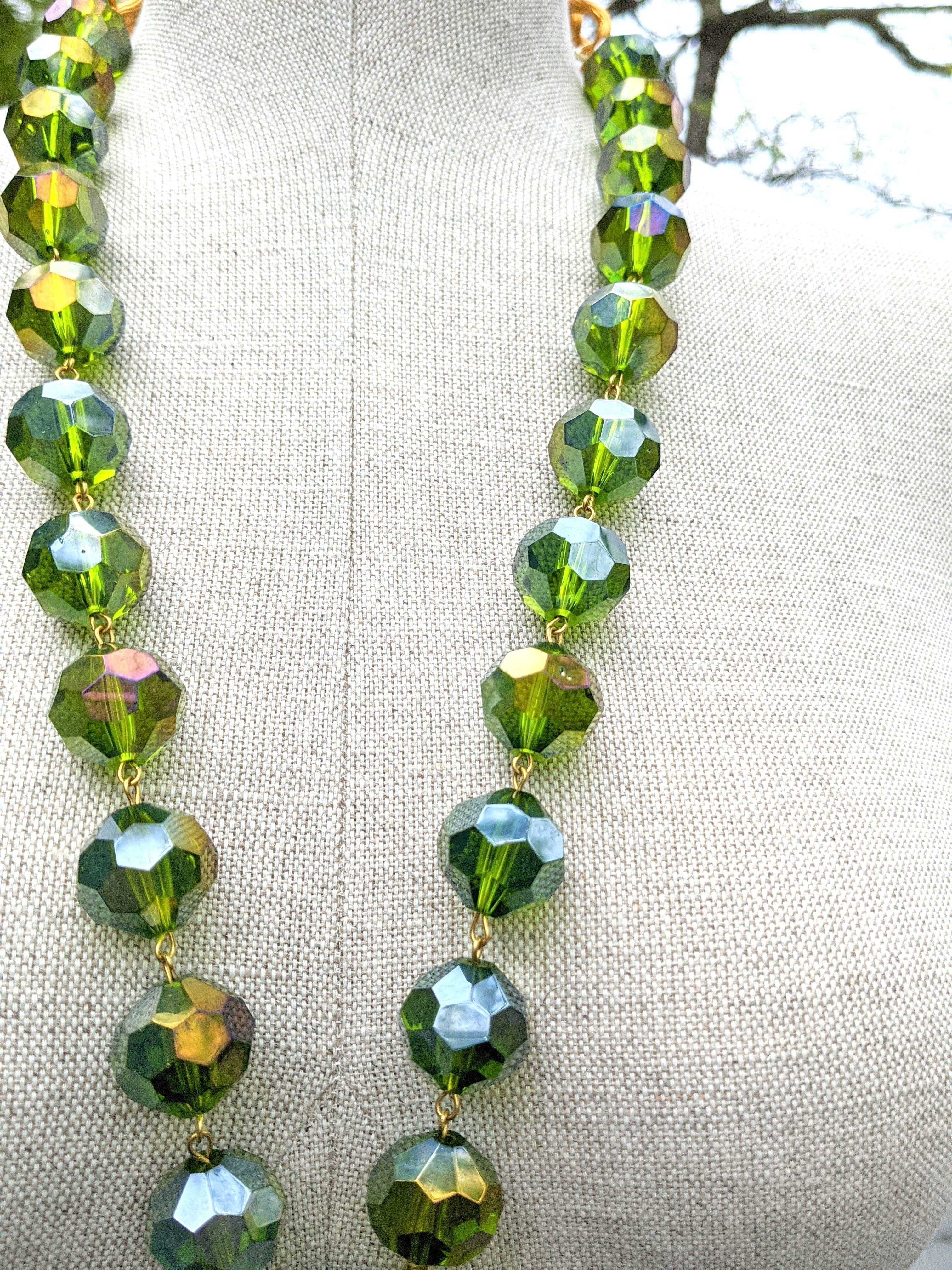 Gay Isber Designs – Colar com missangas/pérolas por atacado – Grande AB Green Moss Hand Linked Beads Colar de tassle Jade Disk Gay Isber Unisex Um de um9