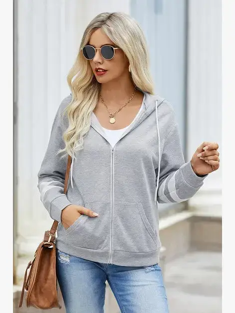 Supreme Fashion - Vendita all'ingrosso Felpa con cappuccio - Donna - Felpa con cappuccio ampia a maniche lunghe con cerniera.17