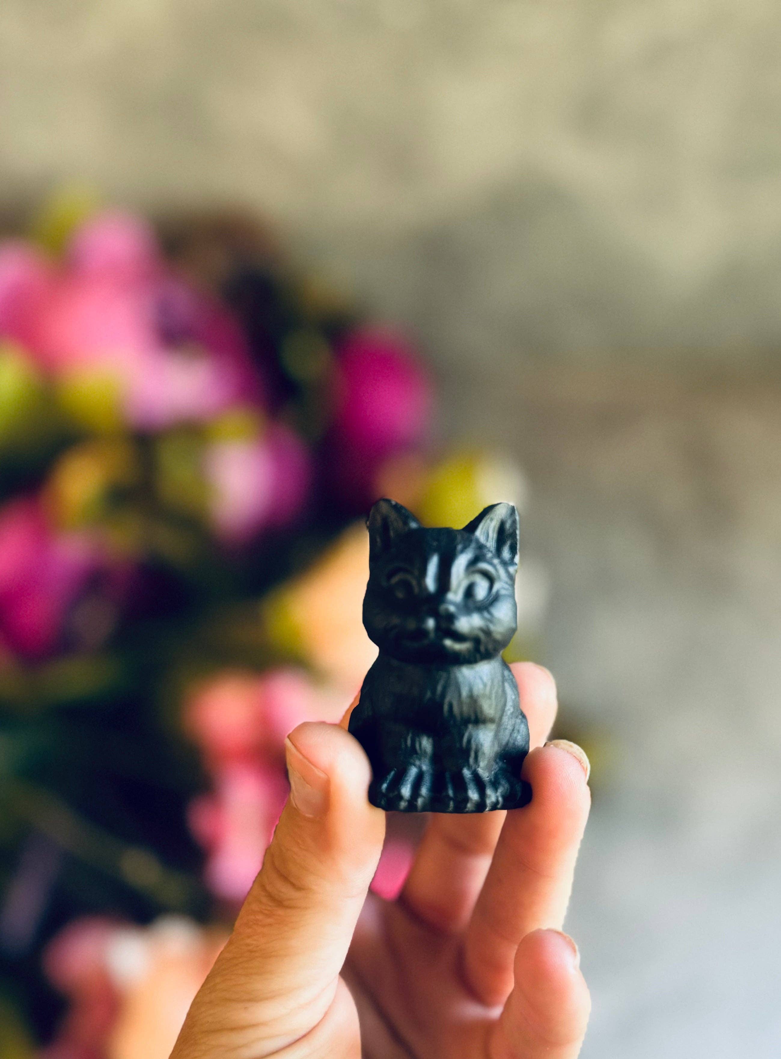 Mandala Gems – wholesale Dekorativ statyett – Butterbitna svarta obsidiankatter, mini svart katt, svart kristallkatt, häxig halloween-dekor1