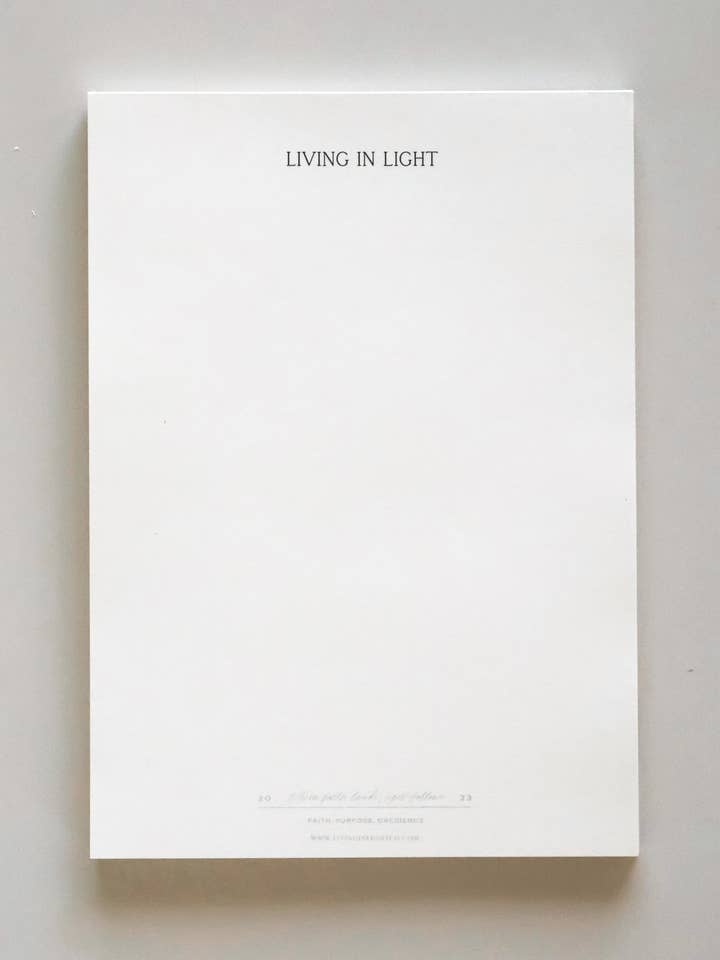 Vivere nella Luce Taccuino Vuoto Basato sulla Fede per la vendita all'ingrosso da parte di Living In Light