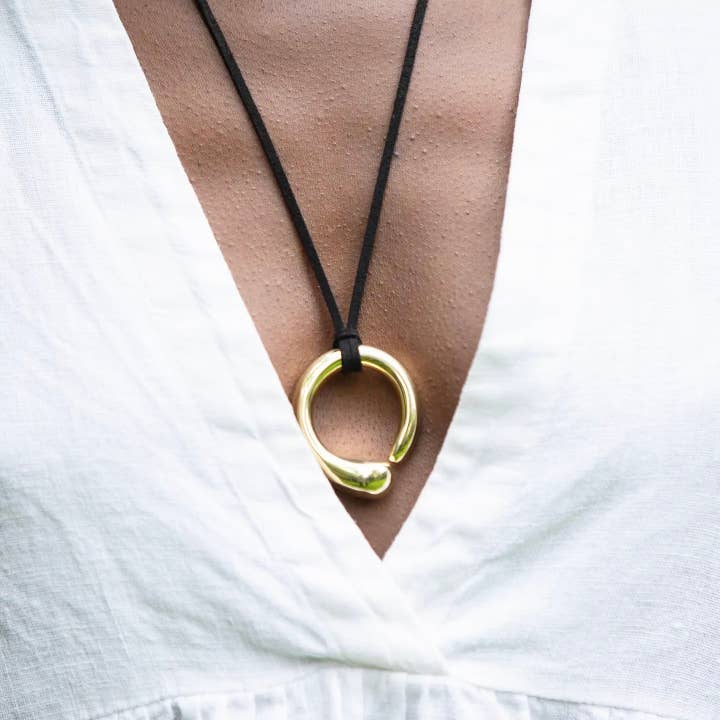 Jaku Necklace for wholesale by Meyelo