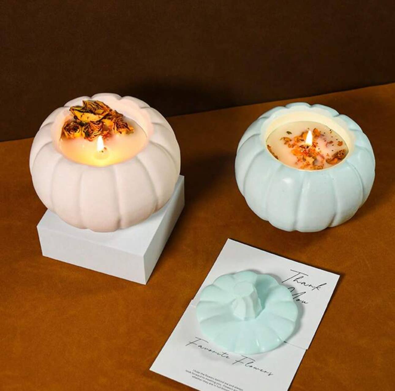 Aristocrat Creation – Großhandel Kerze im Glas / gefüllte Kerze – Herbstlicher Kürbis-Kerzenhalter aus Zement3