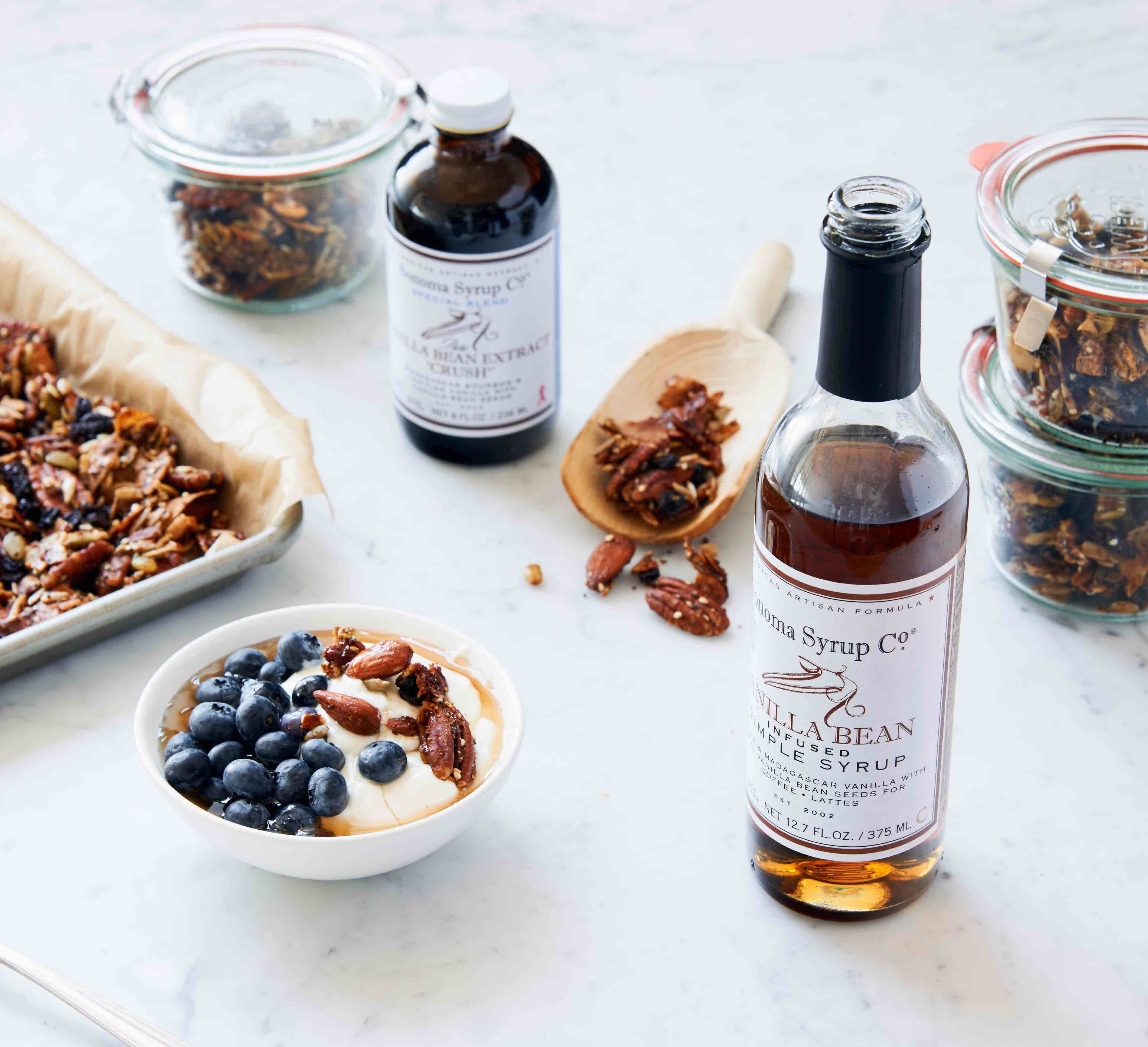 Sonoma Syrup Co. - Vente Mélange/sirop pour cocktails - 12,7 oz de sirop simple infusé à la gousse de vanille3