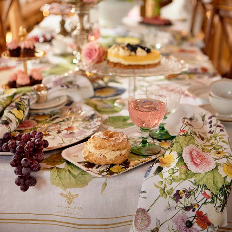 Koustrupco - Wholesale Tablecloth - A Flower Garden Linen Tablecloth- made in Europe 145 x 220 c4