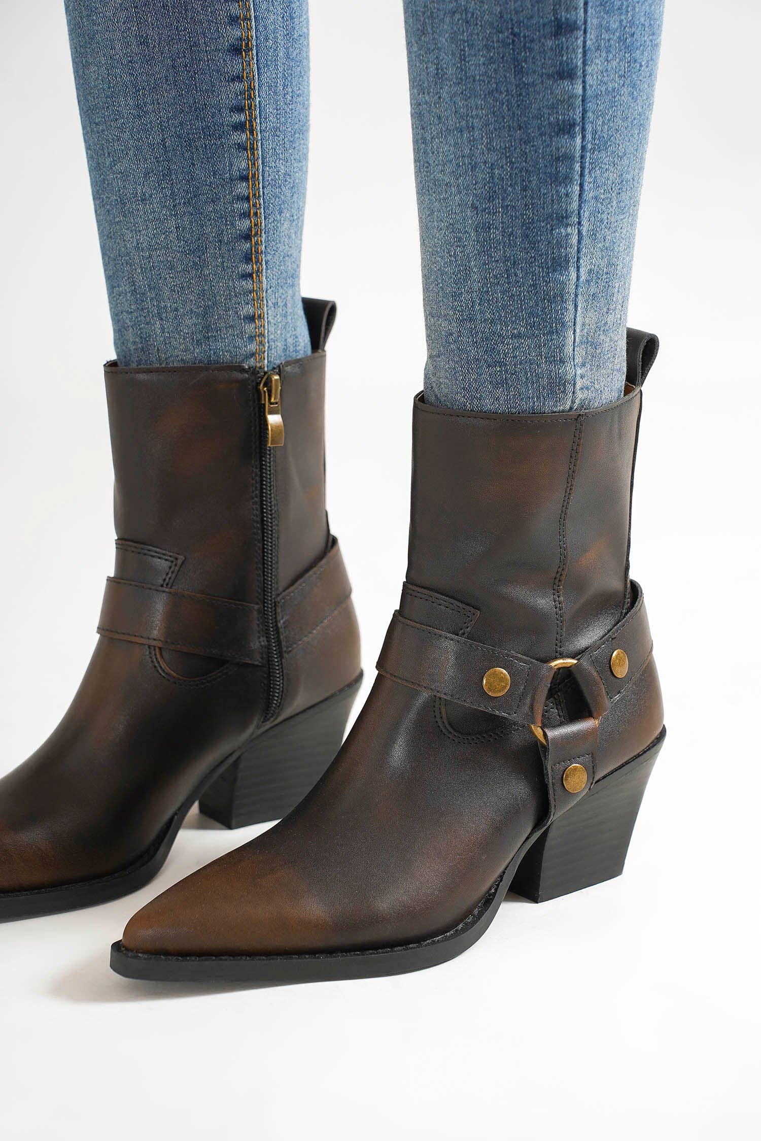 BEAST FASHION - Wholesale Cowboy Boots - Women's - VACA-06 Western Harness Boots8