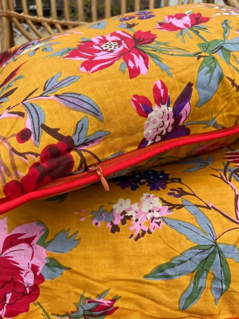 GYPSY STUDIO - Wholesale Throw Pillow Cover - Set Of 2 Piece Multicolor Paradise Bird Print Cushion Floral4