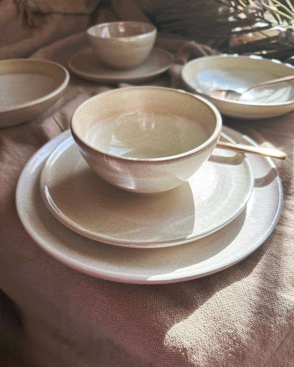 Los Artisans - Wholesale Dinnerware Set - Beige & Off-White Dinner Set | Pearl Iridescent Accents6