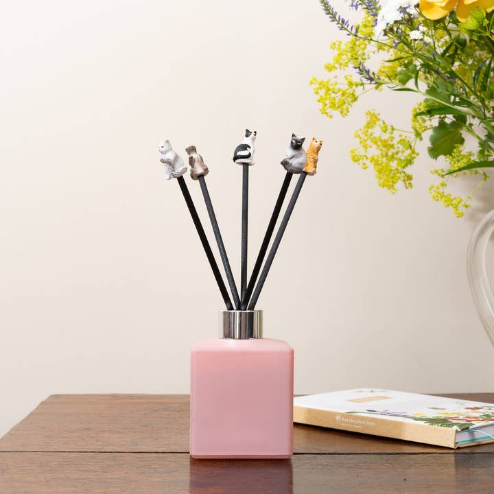 Cats Diffuser Decor Reed Diffuser Decoration - Set of 5 for wholesale by Jardinopia UK