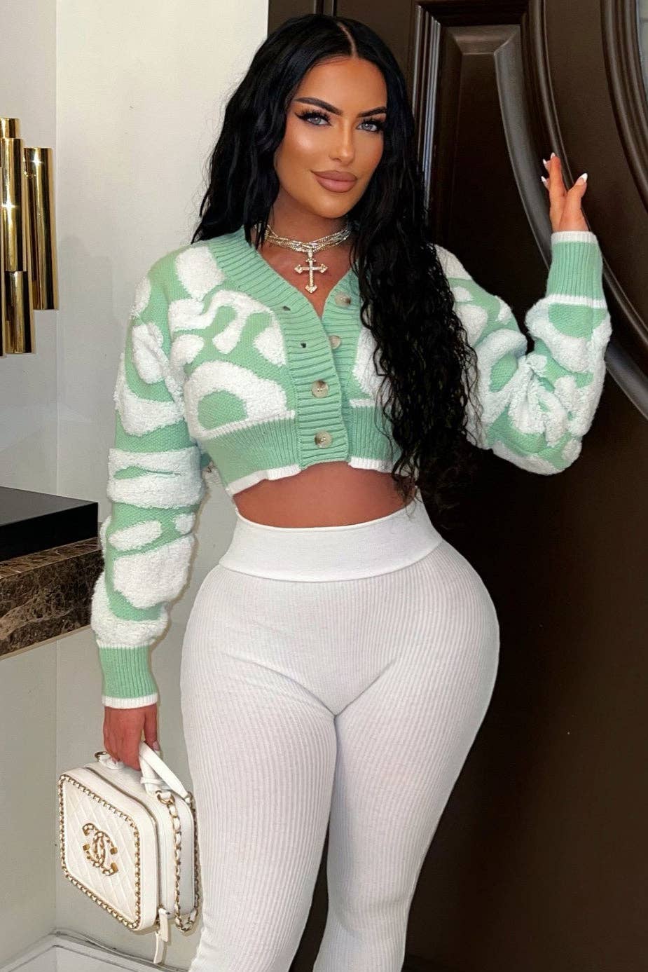 5besties inc – wholesale Kofta - Dam – Kort färgblockströja med kofta3