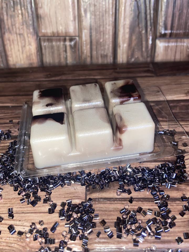 Cinnamon Roll Wax smelt voor wholesale door Misty Mountain Candles