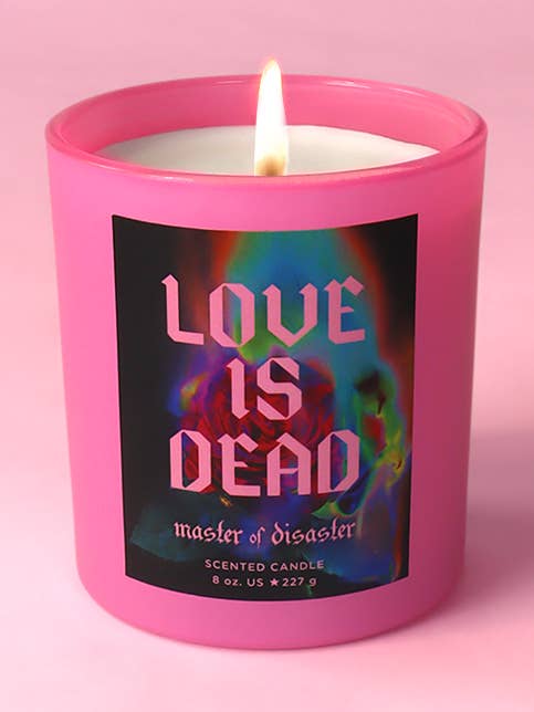 Love is Dead Bougie Édition Limitée 8oz pour la vente par Master of Disaster