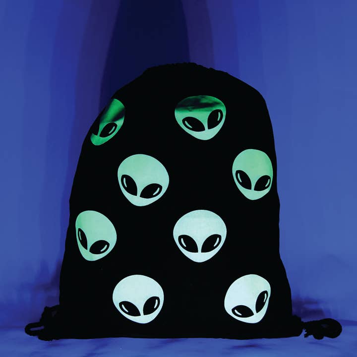 COMECO INC - Wholesale Drawstring bag – Unisex - Glow in the Dark Alien Drawstring Backpack
