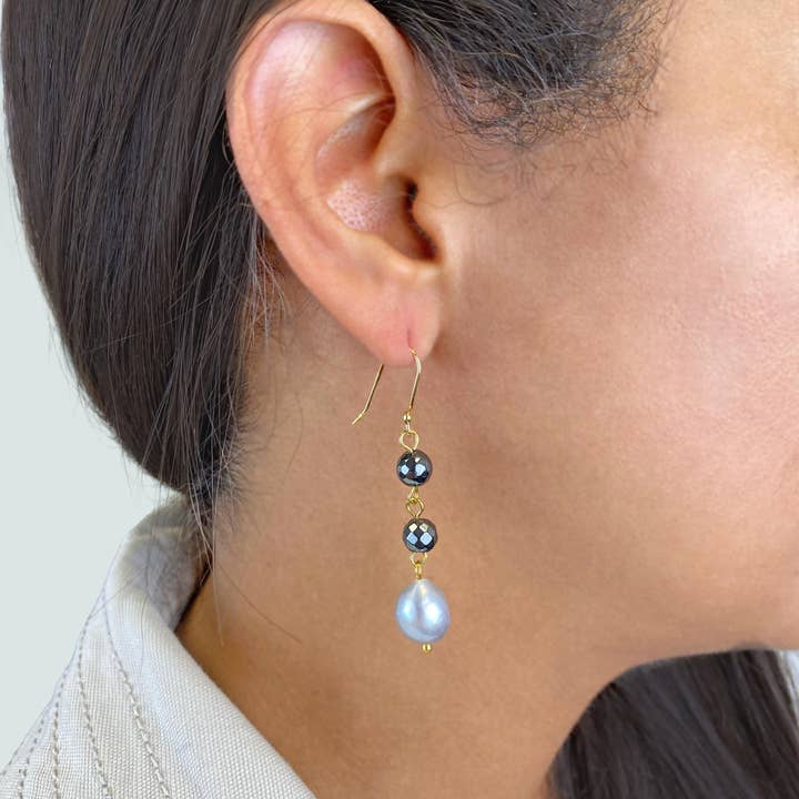 IST Jewelry - Wholesale Dangle Earrings - Faceted Hematite Earring, Pearls1