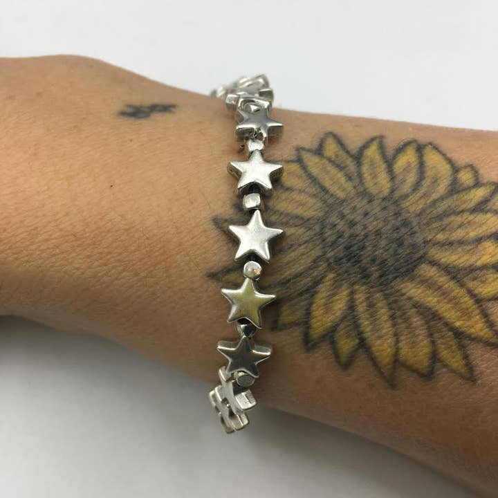 3D Star Stretch Bracelet for wholesale by Volare