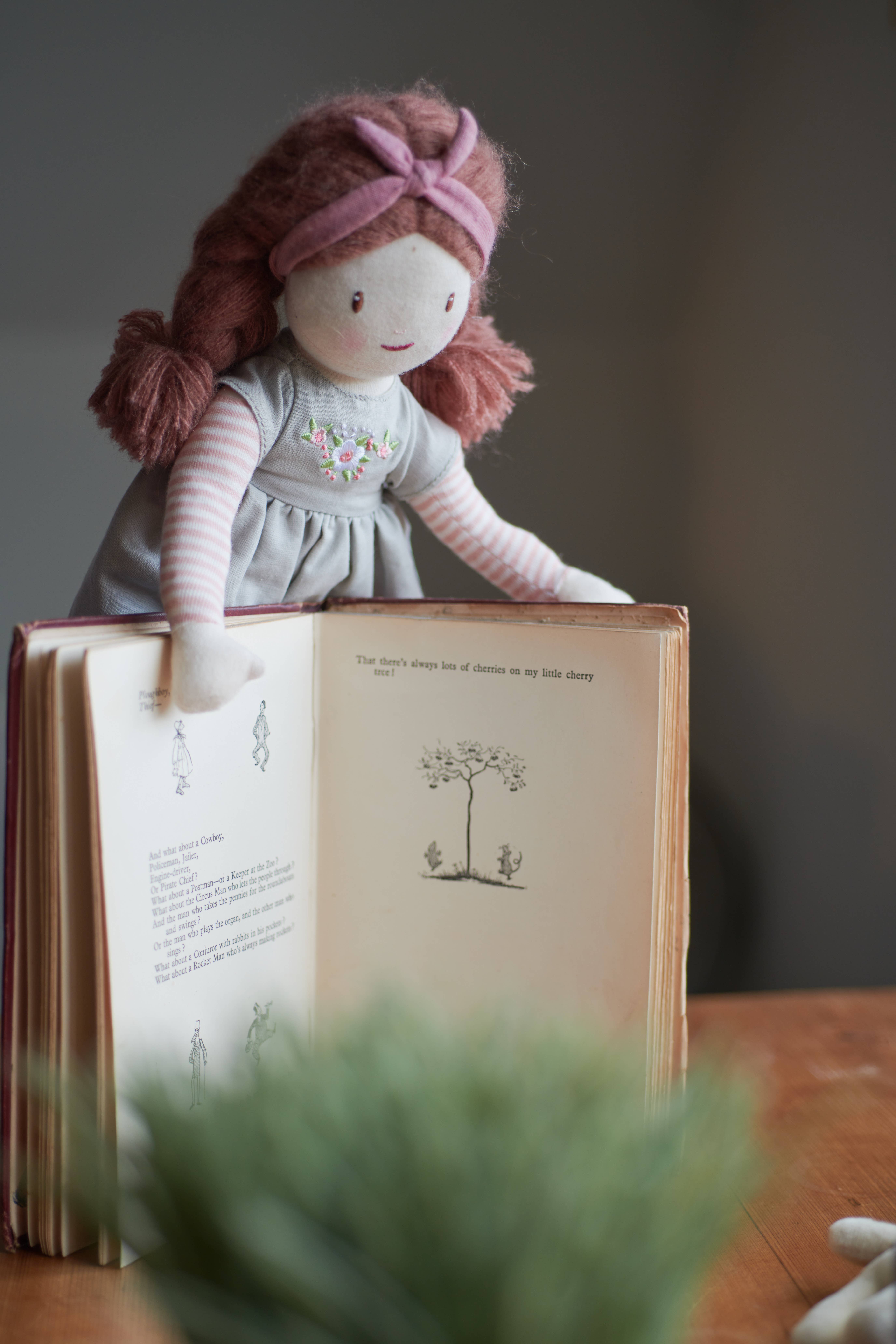 Threadbear Design Int. – Boneca - Crianças por atacado – Boneca de Pano Alma 35 cm7