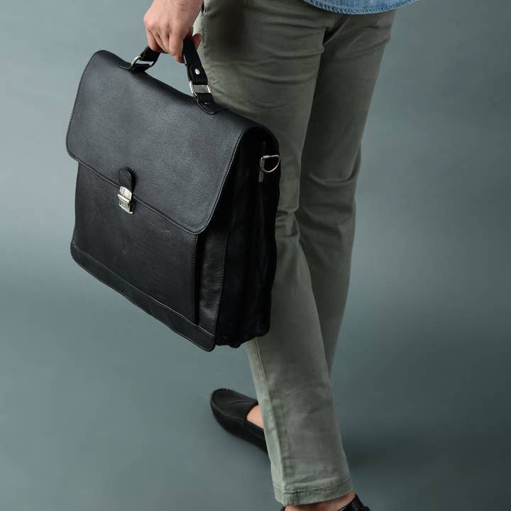 Classy Leather Bags – Engroshandel Laptoptaske - Unisex – Business Attache bærbar taske - italiensk finish