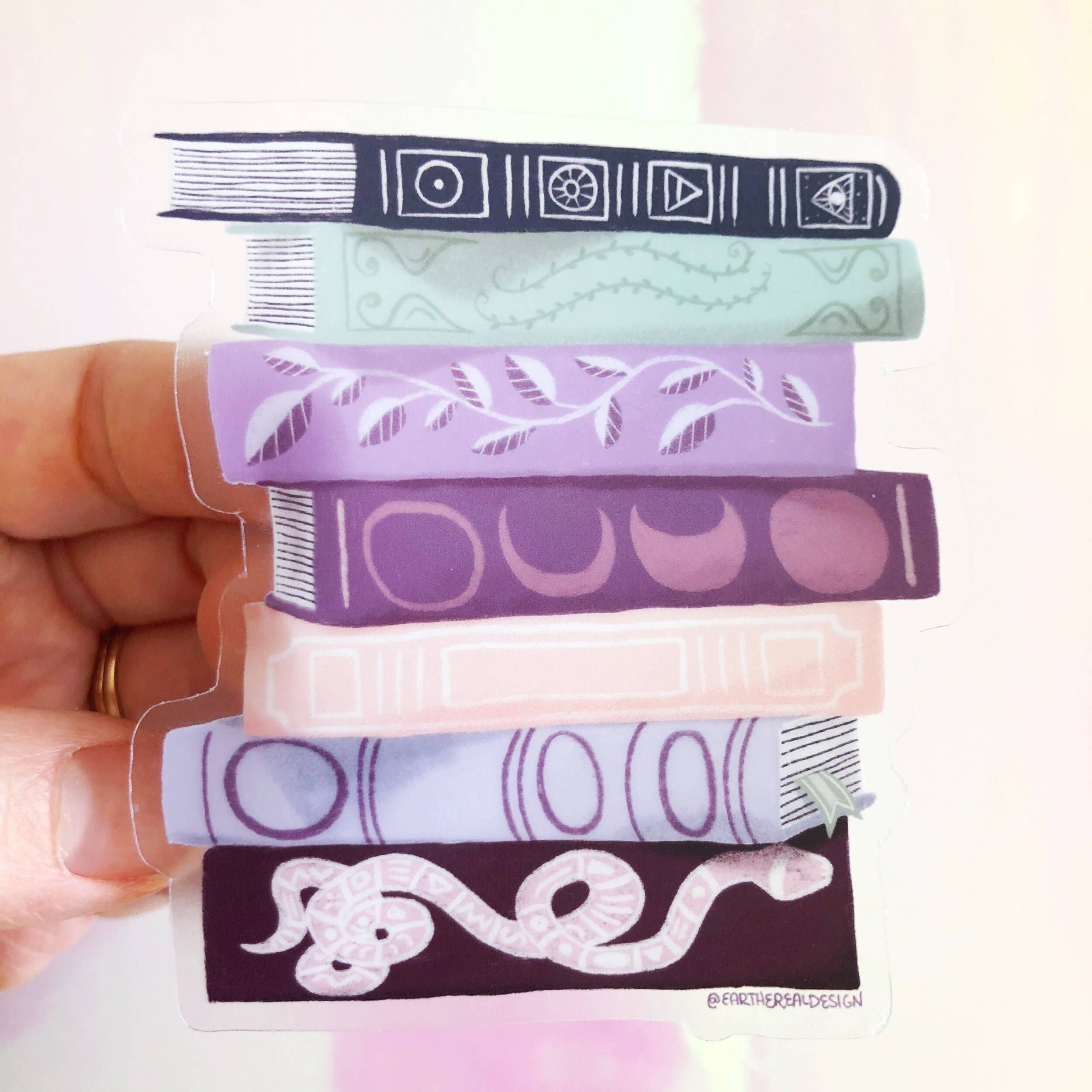 Mother of the Moon - Wholesale Sticker - Magische boeken doorzichtige sticker1