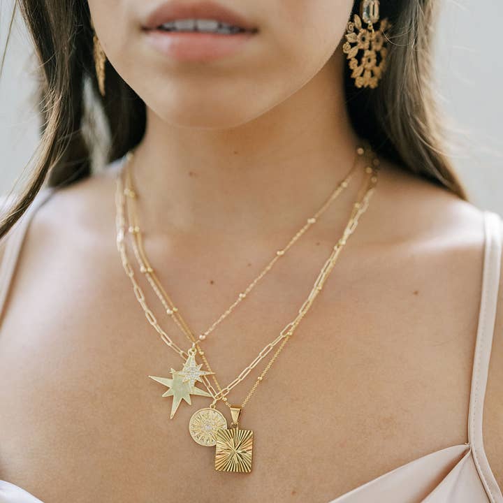 Acute Designs – wholesale Pendant/charm necklace – Double Shooting Star Necklace, Dainty, Gold, Celestial
