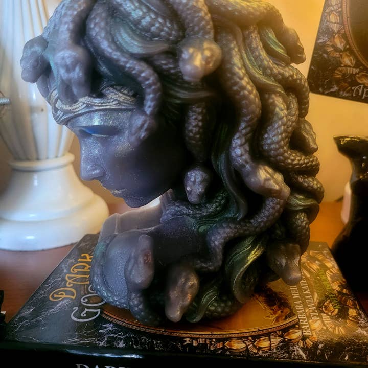 Radiant Angel Candle Co - Venta al por mayor Velas de diseño llamativo - Vela Medusa4