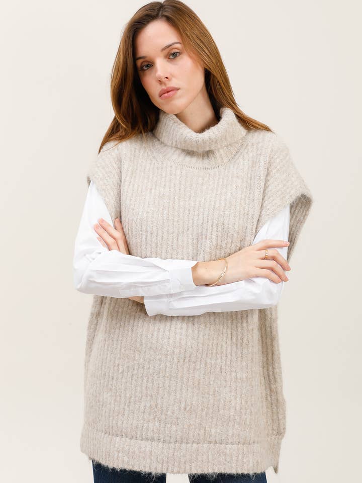 MOOYA - Wholesale Tunic Sweater - Women's - Sleeveless high-neck wool sweater - JS0025