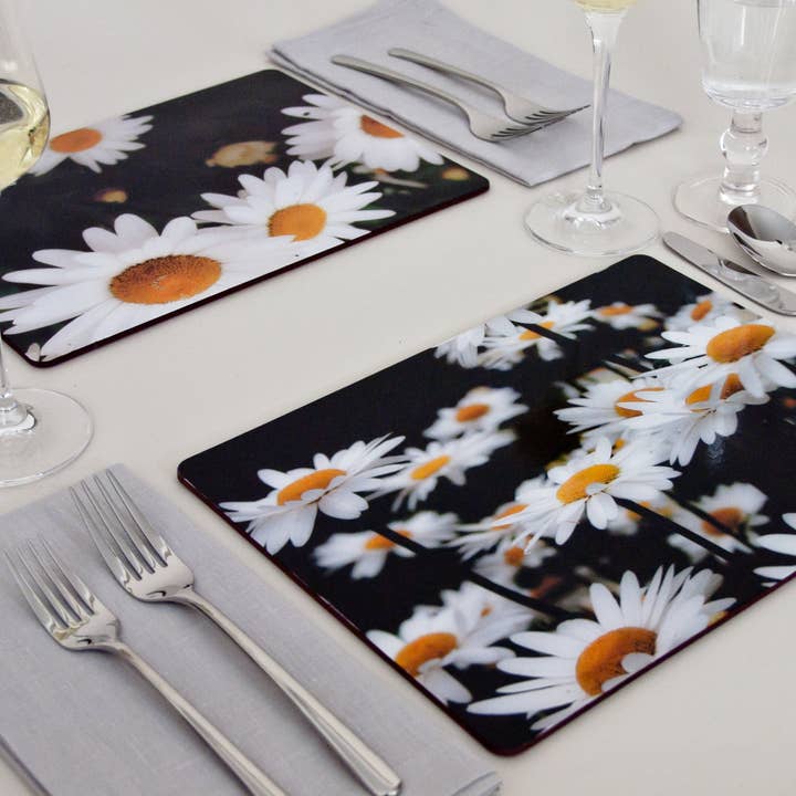 Gregory Dennis Design - Wholesale Placemat - 6 Floral Placemats - Daisy8